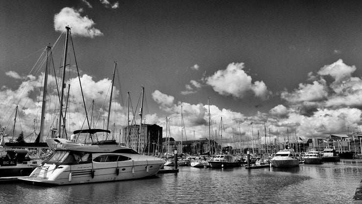 Hull Marina