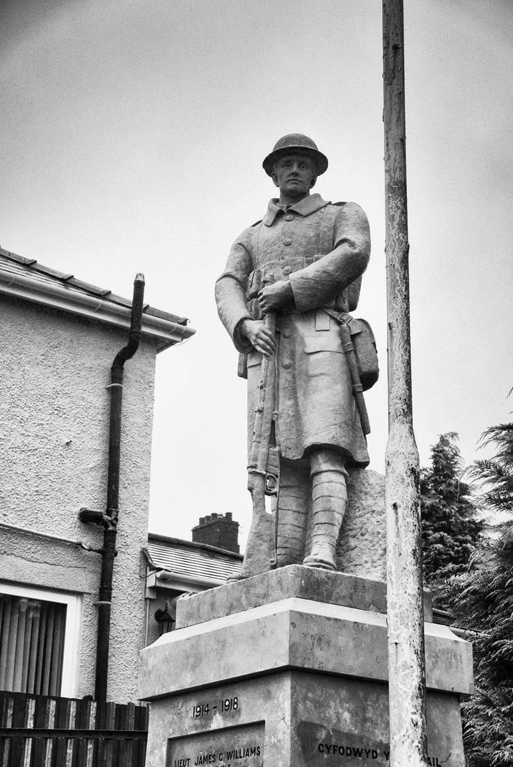 War memorial, Llanharan