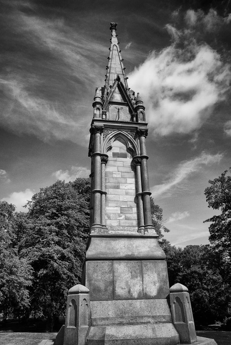 The Wallace Memorial, Castle Gardens, Lisburn