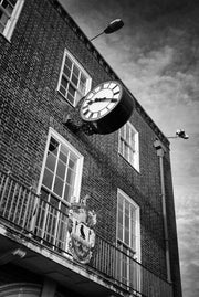 Clock, Brentwood