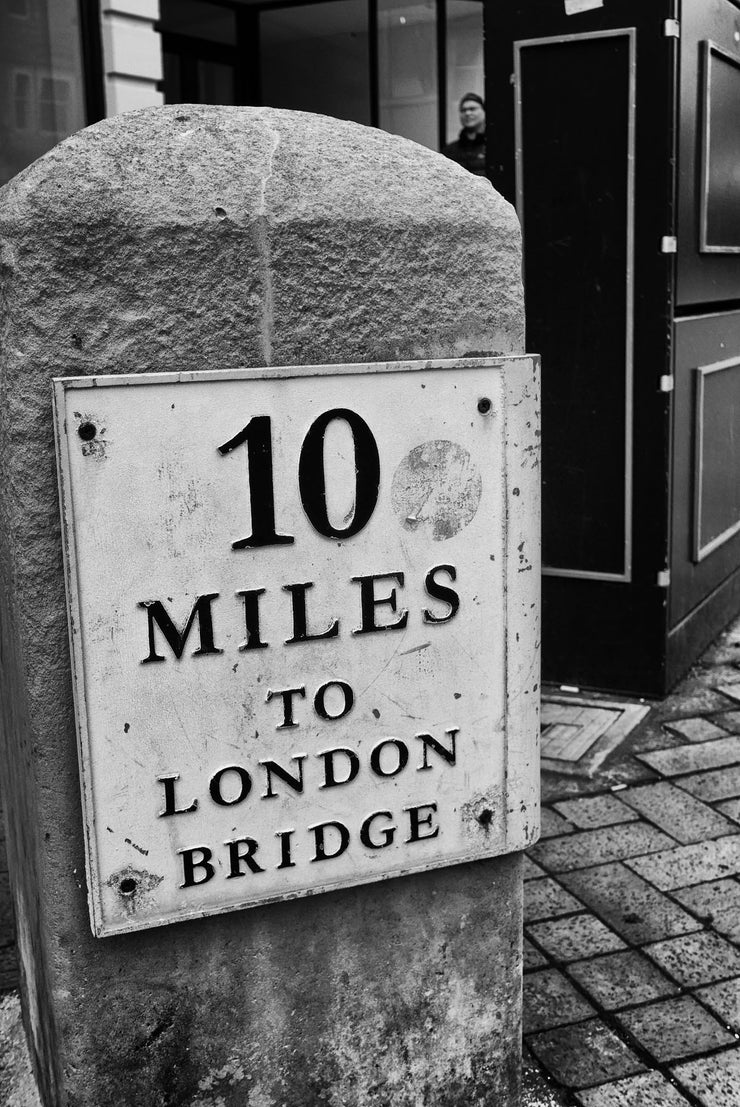 Mile Sign. Bromley