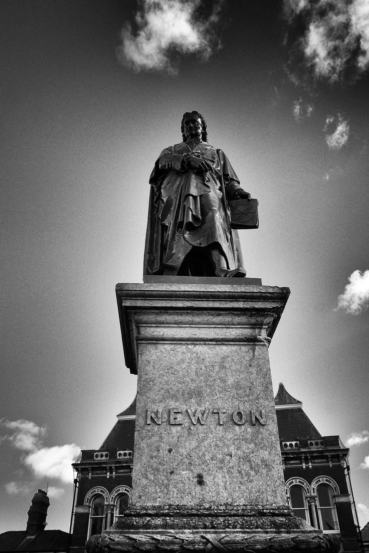 Sir Isaac Newton Statue, Grantham