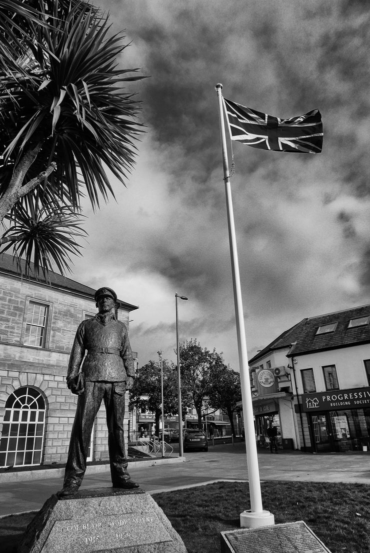 Paddy Mayne Statue, Newtownards