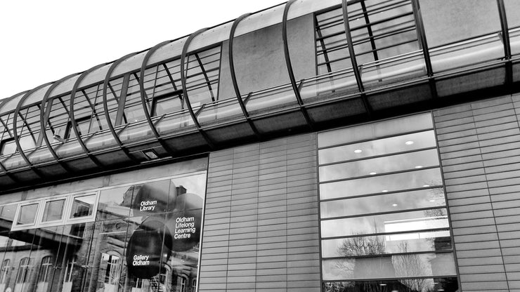 Gallery Oldham and Oldham Library