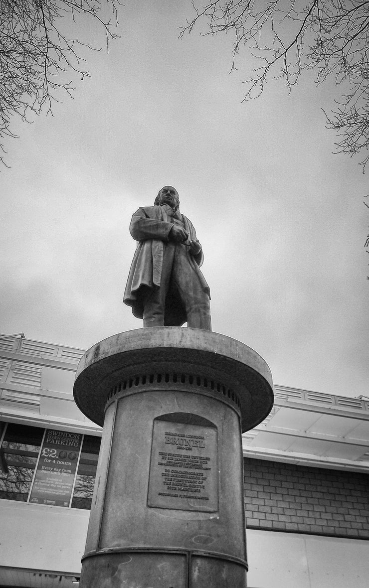 Brunel Statue, Swindon