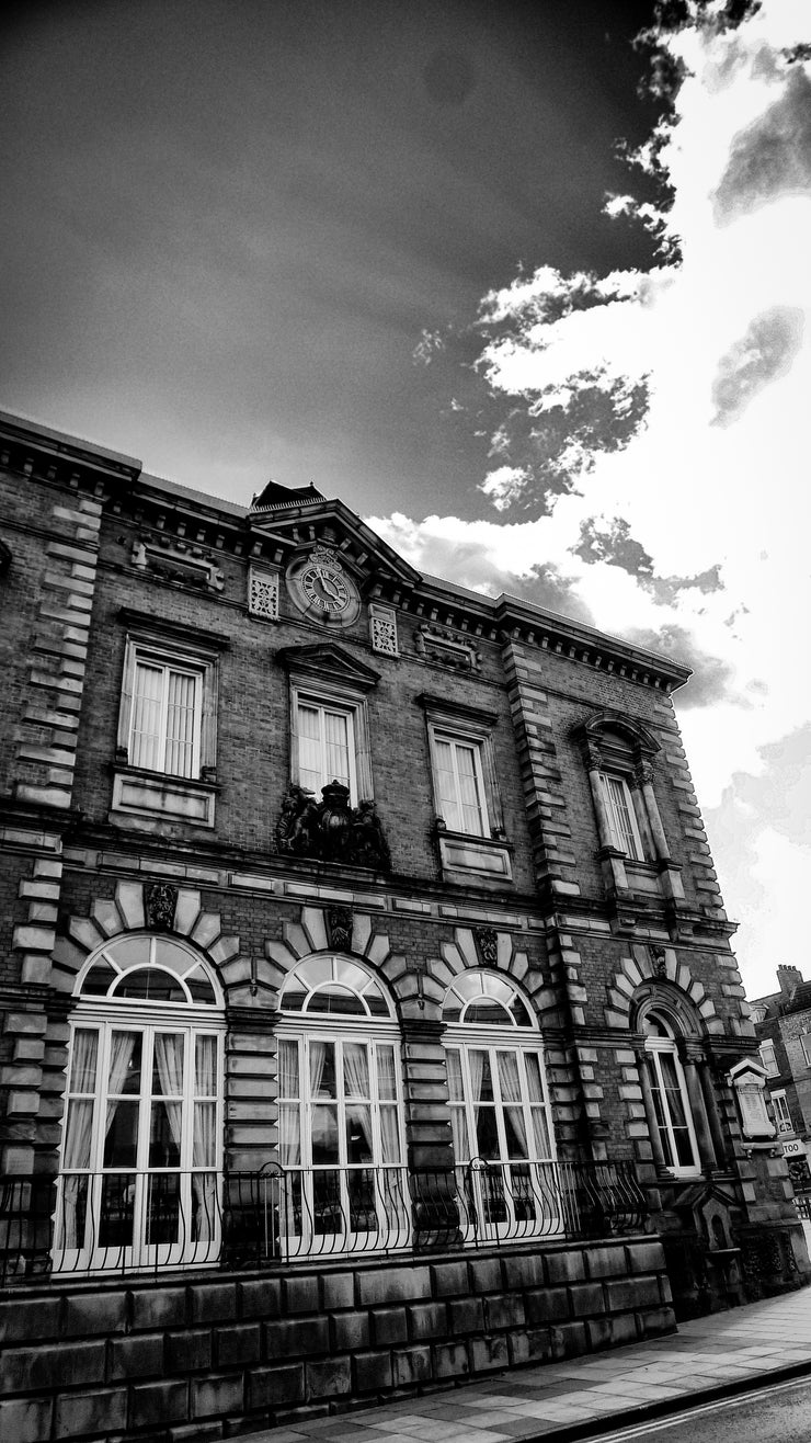 Worksop Town Hall, Worksop Town Centre